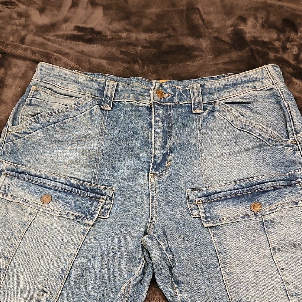 We The Free Straight Leg Blue Jeans - Picture 6 of 11